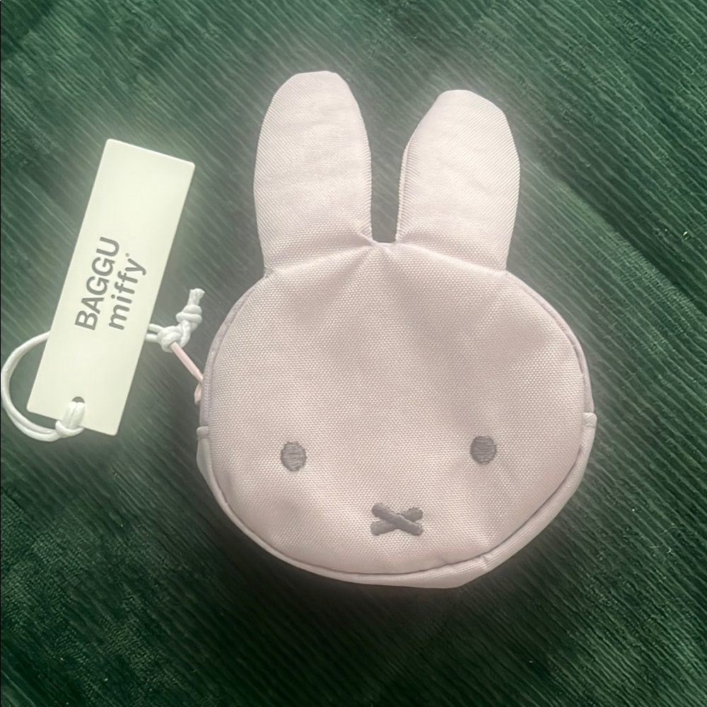 BAGGU Miffy Coin Bag Charm